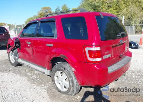 2011 Ford Escape Xlt from USA, damaged, VIN 1FMCU9DG0BKB51064